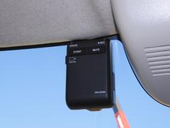 ���ɥ饤�֥쥳�������������������ʤɤ�Ͽ���뼫ư���Ѥ����֤Ǥ������⤷��λ��Τκݤε�Ͽ�Ϥ������ι�Ԥκݤλפ��ФȤ��ƥɥ饤�֤α�����ڤ��ळ�Ȥ��Ǥ��ޤ��� 5