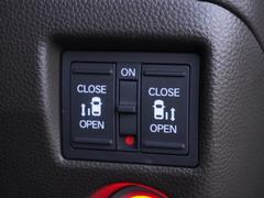 ��ξ¦��ư���饤�ɥɥ���������־�Ǥ���ߤ꤬�ڡ��������ͤ��٤μ֤˥ɥ������ƤƤ��ޤ����ۤ⤴�����ޤ��󡪾����ʤ�����Ϣ������⤳��ǰ¿��� 6