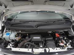 �����󥸥�롼�ࢡ�֤ο�¡��ʬ�Υ��󥸥�롼�ब�����ȥȥ�֥�δ�ˤʤ�ޤ�����Ź�����Ѥαպޤ�Ȥä�Ű��Ū�����ˤ��ޤ��� 3