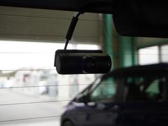 �����������Ϥ�����󡢼��⥫���ϡ��������麸����磻�ɤ˻��뤳�Ȥ��Ǥ������󤻤�¦�̾��͡��Ұ�Ū�ʥɥ饤�С��δ����԰٤ʤɡ�����޼��ϤΥȥ�֥�⤷�ä��국Ͽ�Ǥ��ޤ��� 5