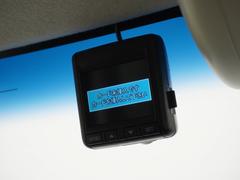 ���ɥ饤�֥쥳�������������������ʤɤ�Ͽ���뼫ư���Ѥ����֤Ǥ������⤷��λ��Τκݤε�Ͽ�Ϥ������ι�Ԥκݤλפ��ФȤ��ƥɥ饤�֤α�����ڤ��ळ�Ȥ��Ǥ��ޤ��� 5