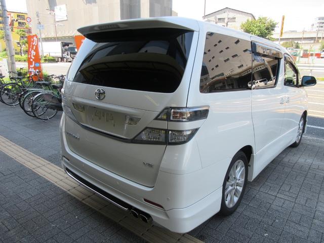 ヴェルファイア ３．５Ｚ　Ｇエディション　ディーラー整備／タイヤＲＥＧＮＯ／禁煙車／自動駐車システム／サンルーフ／両側パワスラ／パワーシート／パワーオットマン／パワーバックドア／コーナーセンサー／ナビ／ＴＶ／サイド・フロント・バックカメラ（18枚目）