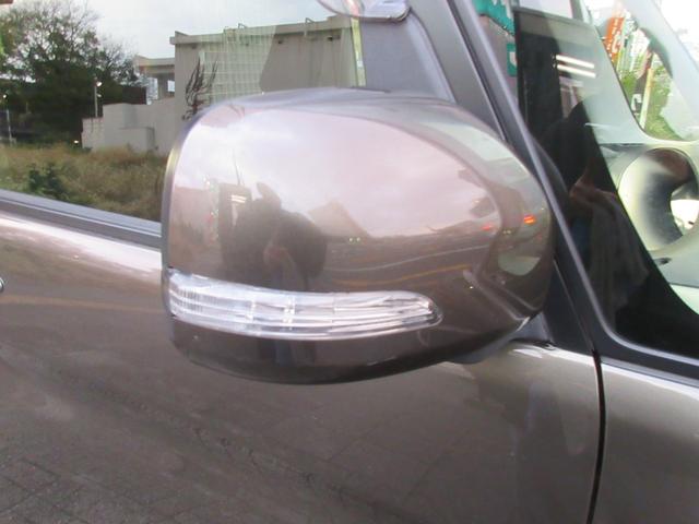 タント カスタムＲＳ　ターボ車　ナビ　フルセグＴＶ　左側パワースライドドア　スマートキー　ＨＩＤ　ＢｌｕｅｔｏｏｔｈＡｕｄｉｏ（10枚目）