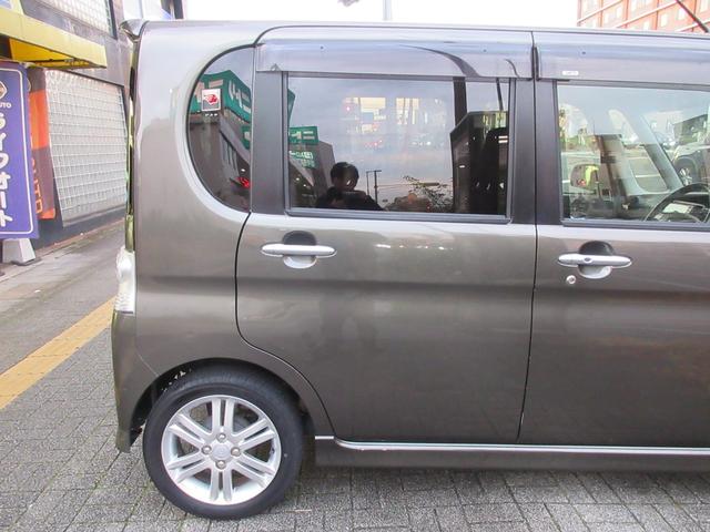 タント カスタムＲＳ　ターボ車　ナビ　フルセグＴＶ　左側パワースライドドア　スマートキー　ＨＩＤ　ＢｌｕｅｔｏｏｔｈＡｕｄｉｏ（24枚目）