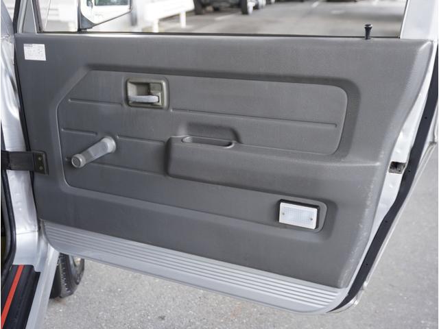 ジムニー ＸＬリミテッド　５速ミッション　オーディオ　１６インチ純正アルミホイール　４ＷＤ（35枚目）