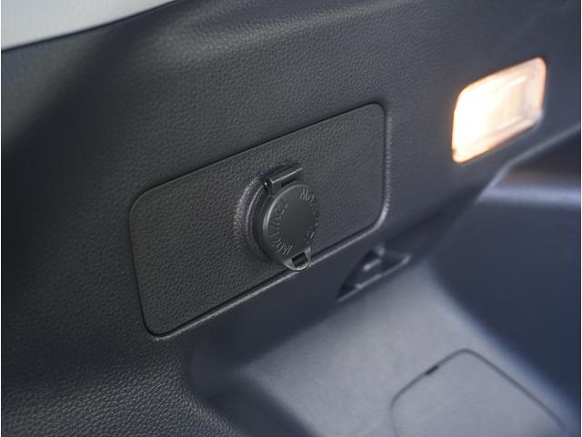 ヤリスクロス ハイブリッドＺ　１オーナー　　全方位カメラ　前後ドラレコ　前後コーナーセンサー　電動シート　シート＆ステアリングヒーター　ＥＴＣ２．０　アダプティブクルーズコントロール　ブラインドスポットモニター　電子パーキング（28枚目）