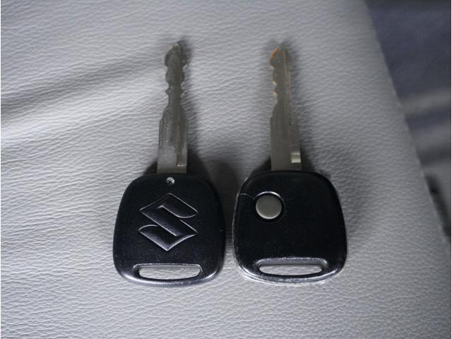 ジムニー ランドベンチャー　ナビ　ＥＴＣ　リアコーナーセンサー　シートヒーター　１６インチ純正アルミホイール　ワンセグＴＶ　４ＷＤ　オートマ（7枚目）