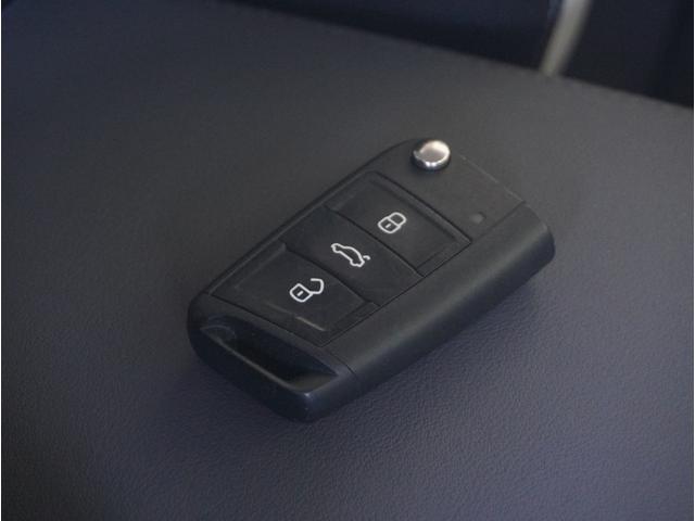 T-クロス TSI スタイル ワンオーナー デザインPKG(オレンジ) セーフティPKG デジタルメーター ナビ AppleCarplay 前後ドラレコ 地デジTV ETC2.0 障害物センサー ブラインドスポット パドルシフト(21枚目)