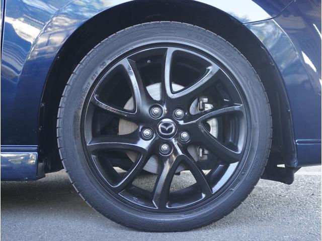 プレマシー ２０Ｓ－スカイアクティブ　セレーブル　７人乗り　弊社指定国産新品タイヤ　ナビ　バックカメラ　片側電動スライドドア　ＥＴＣ　パドルシフト　フルセグＴＶ　Ｂｌｕｅｔｏｏｔｈ　スマートキー　ＨＩＤヘッドライト　１７インチ純正アルミホイール（13枚目）