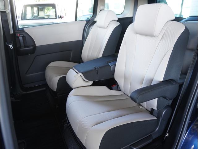 プレマシー ２０Ｓ－スカイアクティブ　セレーブル　７人乗り　弊社指定国産新品タイヤ　ナビ　バックカメラ　片側電動スライドドア　ＥＴＣ　パドルシフト　フルセグＴＶ　Ｂｌｕｅｔｏｏｔｈ　スマートキー　ＨＩＤヘッドライト　１７インチ純正アルミホイール（18枚目）