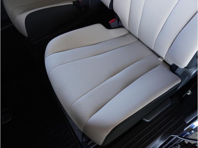 プレマシー ２０Ｓ－スカイアクティブ　セレーブル　７人乗り　弊社指定国産新品タイヤ　ナビ　バックカメラ　片側電動スライドドア　ＥＴＣ　パドルシフト　フルセグＴＶ　Ｂｌｕｅｔｏｏｔｈ　スマートキー　ＨＩＤヘッドライト　１７インチ純正アルミホイール（23枚目）