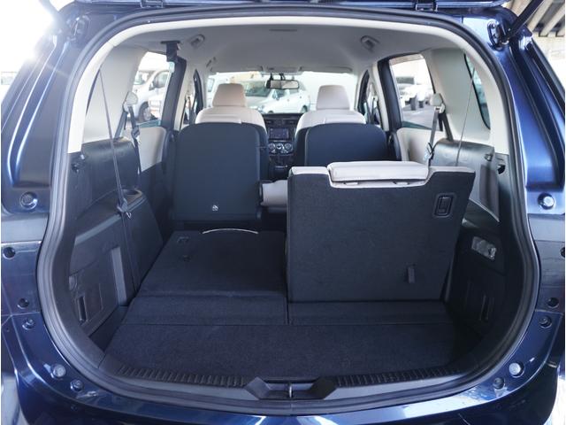 プレマシー ２０Ｓ－スカイアクティブ　セレーブル　７人乗り　弊社指定国産新品タイヤ　ナビ　バックカメラ　片側電動スライドドア　ＥＴＣ　パドルシフト　フルセグＴＶ　Ｂｌｕｅｔｏｏｔｈ　スマートキー　ＨＩＤヘッドライト　１７インチ純正アルミホイール（30枚目）