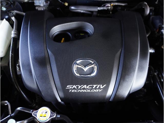 プレマシー ２０Ｓ－スカイアクティブ　セレーブル　７人乗り　弊社指定国産新品タイヤ　ナビ　バックカメラ　片側電動スライドドア　ＥＴＣ　パドルシフト　フルセグＴＶ　Ｂｌｕｅｔｏｏｔｈ　スマートキー　ＨＩＤヘッドライト　１７インチ純正アルミホイール（62枚目）