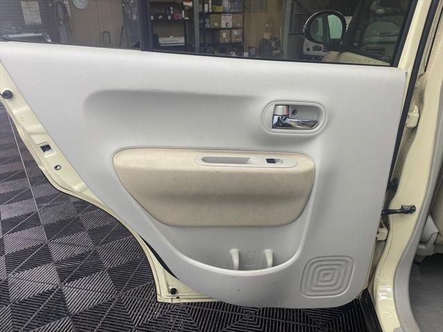 アルトラパン X ツートンカラー ストラーダナビ ガイドライン付きバックカメラ 地デジ AM/FM ETC搭載 アイドリングストップ シートヒーター(40枚目)