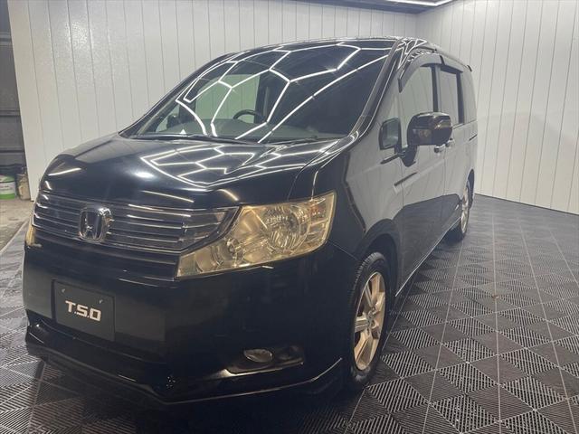 ステップワゴン G Lパッケージ 8人乗り 両側電動スライドドア 社外エアロ 社外マフラー 社外ナビ 地デジ Bluetoothオーディオ バックカメラ ETC搭載 LEDフォグ(10枚目)