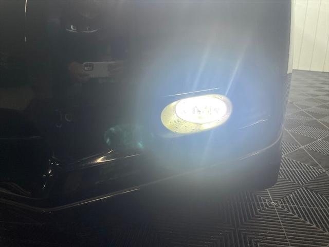 ステップワゴン G Lパッケージ 8人乗り 両側電動スライドドア 社外エアロ 社外マフラー 社外ナビ 地デジ Bluetoothオーディオ バックカメラ ETC搭載 LEDフォグ(15枚目)