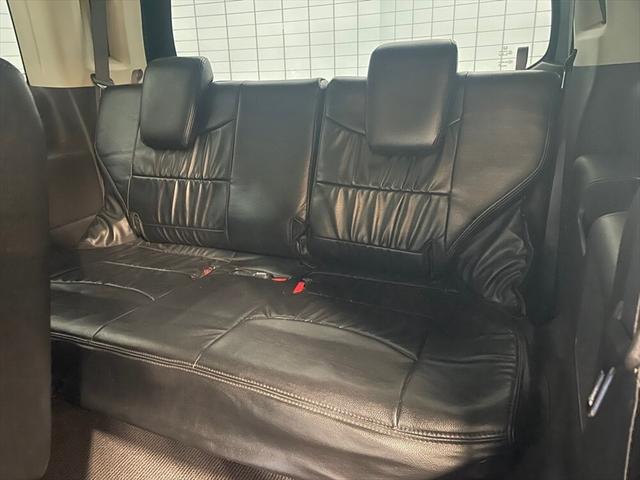 ステップワゴン G Lパッケージ 8人乗り 両側電動スライドドア 社外エアロ 社外マフラー 社外ナビ 地デジ Bluetoothオーディオ バックカメラ ETC搭載 LEDフォグ(42枚目)