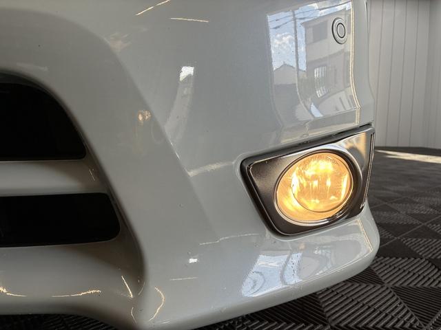 セレナ ハイウェイスターＳ－ＨＶアドバンスドセーフティパック　ＬＥＤヘッドライト　フロントフォグランプ　両側電動スライドドア　純正ナビ　地デジ　アラウンドビューモニター　エマージェンシーブレーキ　Ｂｌｕｅｔｏｏｔｈ　ガイドライン付きバックカメラ（13枚目）