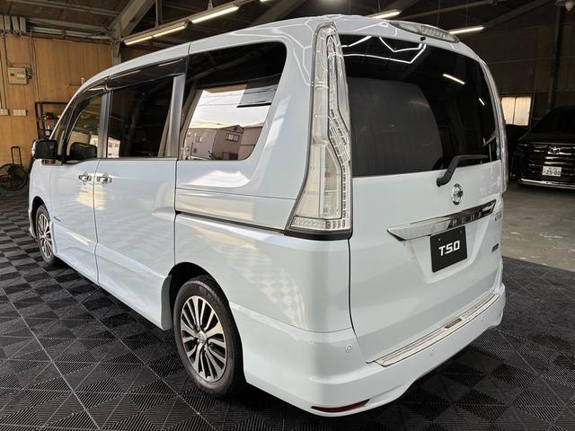 セレナ ハイウェイスターＳ－ＨＶアドバンスドセーフティパック　ＬＥＤヘッドライト　フロントフォグランプ　両側電動スライドドア　純正ナビ　地デジ　アラウンドビューモニター　エマージェンシーブレーキ　Ｂｌｕｅｔｏｏｔｈ　ガイドライン付きバックカメラ（16枚目）