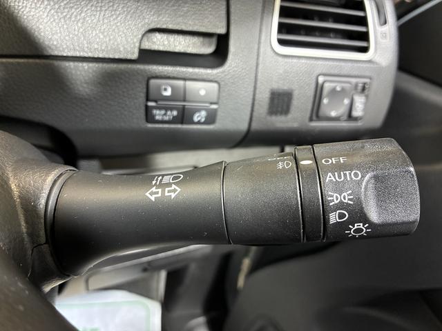 セレナ ハイウェイスターＳ－ＨＶアドバンスドセーフティパック　ＬＥＤヘッドライト　フロントフォグランプ　両側電動スライドドア　純正ナビ　地デジ　アラウンドビューモニター　エマージェンシーブレーキ　Ｂｌｕｅｔｏｏｔｈ　ガイドライン付きバックカメラ（47枚目）