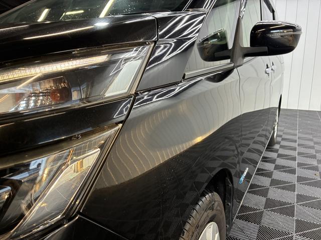 セレナ X Vセレクション ワンオーナー 後席フリップダウンモニター ドライブレコーダー ETC搭載 地デジ Bluetoothオーディオ 両側パワースライドドア 電動格納ミラー(14枚目)