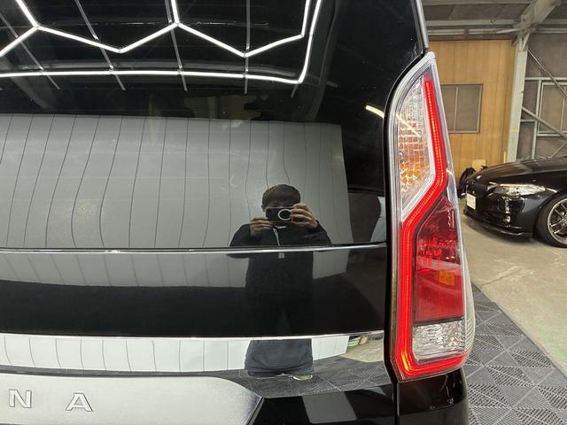 セレナ X Vセレクション ワンオーナー 後席フリップダウンモニター ドライブレコーダー ETC搭載 地デジ Bluetoothオーディオ 両側パワースライドドア 電動格納ミラー(16枚目)