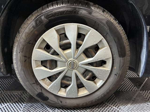 セレナ X Vセレクション ワンオーナー 後席フリップダウンモニター ドライブレコーダー ETC搭載 地デジ Bluetoothオーディオ 両側パワースライドドア 電動格納ミラー(25枚目)