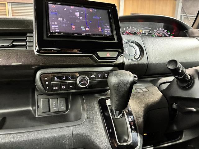 Ｎ－ＢＯＸカスタム Ｇ・Ｌホンダセンシング　ストラーダナビ　ＥＴＣ　両側スライド片側電動スライドドア　フルセグ　Ｂｌｕｅｔｏｏｔｈオーディオ　ガイドライン付きバックモニター　クルーズコントロール（62枚目）