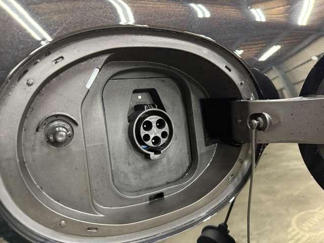 ＭＩＮＩ クーパーＳＥ　ジョン・クーパー・ワークス・トリム　ＪＣＷトリム　ＡＣＣ　ステアリング＆シートヒーター純正ナビ全方位カメラＪＣＷ１８インチホイール　前後ドライブレコーダーＪＣＷスポーツブレーキ　ＨＵＤ　ＡｐｐｌｅＣａｒＰｌａｙ　ＡｎｄｒｏｉｄＡｕｔｏ（50枚目）