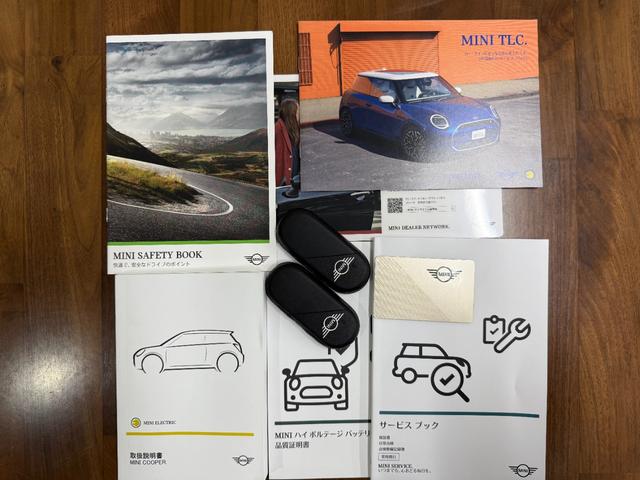 ＭＩＮＩ クーパーＳＥ　ジョン・クーパー・ワークス・トリム　ＪＣＷトリム　ＡＣＣ　ステアリング＆シートヒーター純正ナビ全方位カメラＪＣＷ１８インチホイール　前後ドライブレコーダーＪＣＷスポーツブレーキ　ＨＵＤ　ＡｐｐｌｅＣａｒＰｌａｙ　ＡｎｄｒｏｉｄＡｕｔｏ（52枚目）