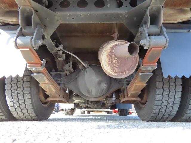 タイタントラック 　ナビ　ＴＶ　ＥＴＣ　助手席側電動格納ミラー（24枚目）