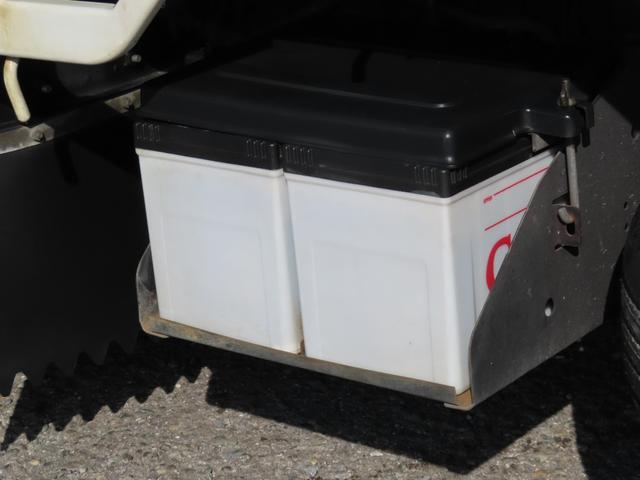 タイタントラック 　ナビ　ＴＶ　ＥＴＣ　助手席側電動格納ミラー（25枚目）