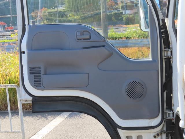 タイタントラック 　ナビ　ＴＶ　ＥＴＣ　助手席側電動格納ミラー（29枚目）