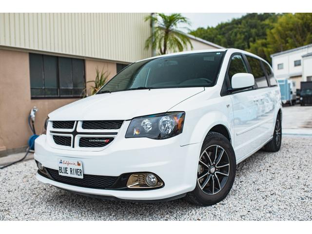 ダッジ・グランドキャラバン GT 3.6L V6 DOHC 両側パワースライド パワーリフトゲート スイーベルンゴーシート スマートキー ナビ TV ETC(6枚目)