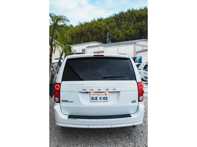 ダッジ・グランドキャラバン GT 3.6L V6 DOHC 両側パワースライド パワーリフトゲート スイーベルンゴーシート スマートキー ナビ TV ETC(22枚目)