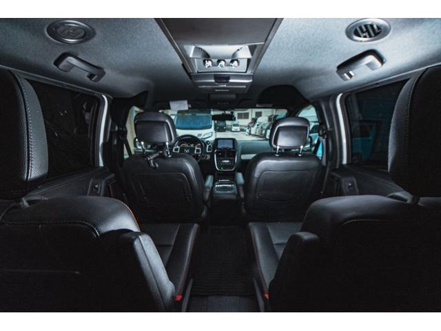 ダッジ・グランドキャラバン GT 3.6L V6 DOHC 両側パワースライド パワーリフトゲート スイーベルンゴーシート スマートキー ナビ TV ETC(35枚目)