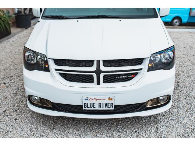 ダッジ・グランドキャラバン GT 3.6L V6 DOHC 両側パワースライド パワーリフトゲート スイーベルンゴーシート スマートキー ナビ TV ETC(37枚目)