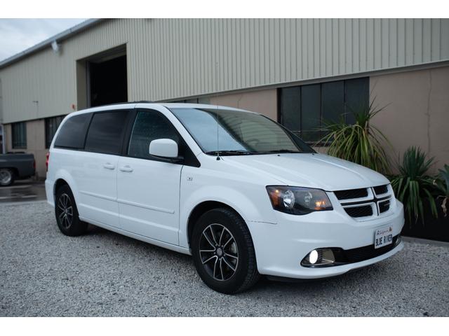 ダッジ・グランドキャラバン GT 3.6L V6 DOHC 両側パワースライド パワーリフトゲート スイーベルンゴーシート スマートキー ナビ TV ETC(40枚目)