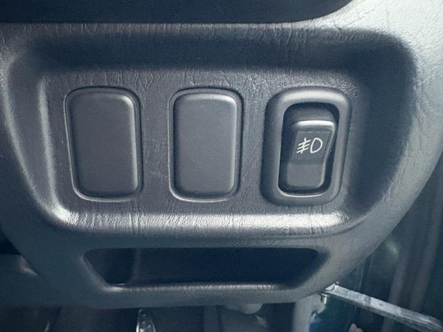 ミラジーノ ミニライトスペシャル 助手席エアバッグ 運転席エアバッグ AC パワステ キーレス 衝突安全ボディ パワーウィンドー(23枚目)