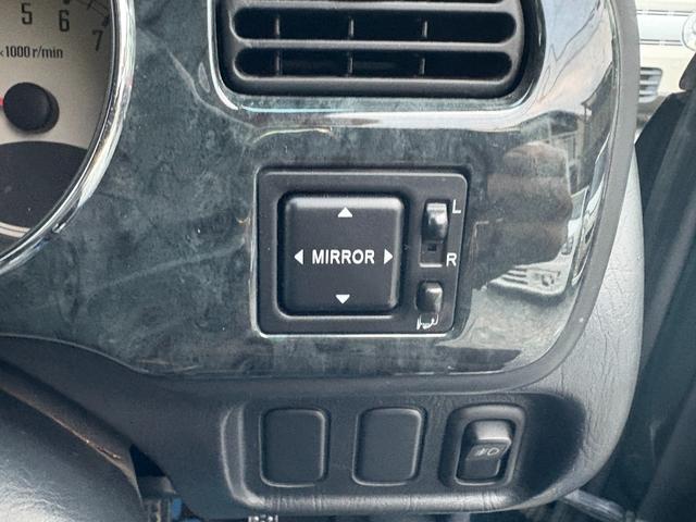 ミラジーノ ミニライトスペシャル 助手席エアバッグ 運転席エアバッグ AC パワステ キーレス 衝突安全ボディ パワーウィンドー(24枚目)