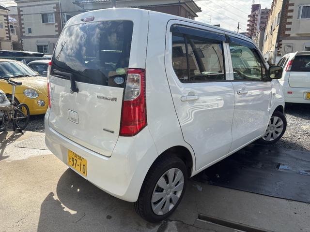 ワゴンR FX ナビTV Aストップ 盗難防止 AUTOエアコン Wエアバッグ フルフラット キーレス メモリーナビ ABS エアバック パワーウィンド ワンセグ パワステ 衝突安全ボディ(5枚目)