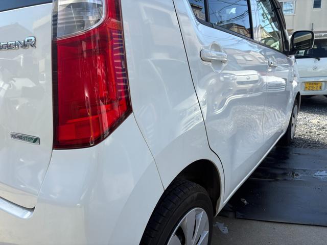 ワゴンR FX ナビTV Aストップ 盗難防止 AUTOエアコン Wエアバッグ フルフラット キーレス メモリーナビ ABS エアバック パワーウィンド ワンセグ パワステ 衝突安全ボディ(12枚目)