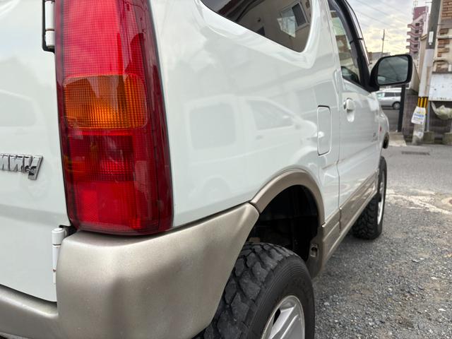 ジムニー ランドベンチャー 前席パワーウインドウ リフトアップ車 助手席エアバック 運転席エアバッグ 革シート 4WD車 キーレス付 PS 衝突安全ボディ ABS付 シートヒータ ETC ATエアコン(21枚目)