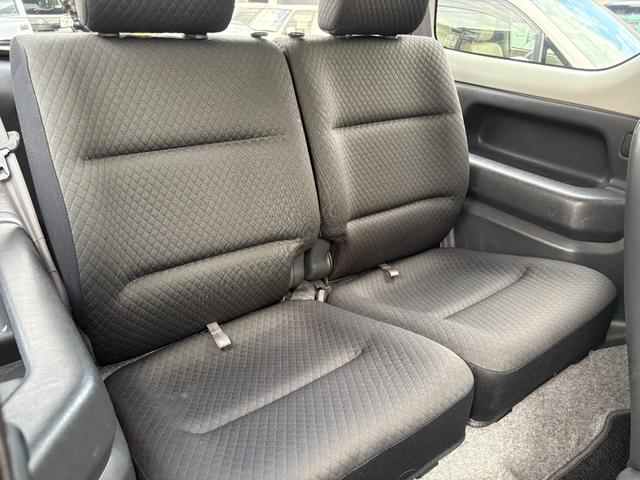 ジムニー ランドベンチャー 前席パワーウインドウ リフトアップ車 助手席エアバック 運転席エアバッグ 革シート 4WD車 キーレス付 PS 衝突安全ボディ ABS付 シートヒータ ETC ATエアコン(34枚目)