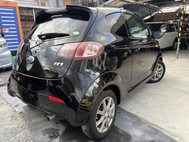 Ｒ１ Ｓ　オートエアコン　ダブルエアバッグ　衝突安全ボディ　キーレス　４ＷＤ　ＡＢＳ　ＥＴＣ　パワーウィンドウ　スーパーチャージャー　パワーステアリング（5枚目）