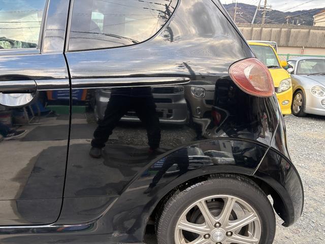 Ｒ１ Ｓ　オートエアコン　ダブルエアバッグ　衝突安全ボディ　キーレス　４ＷＤ　ＡＢＳ　ＥＴＣ　パワーウィンドウ　スーパーチャージャー　パワーステアリング（18枚目）