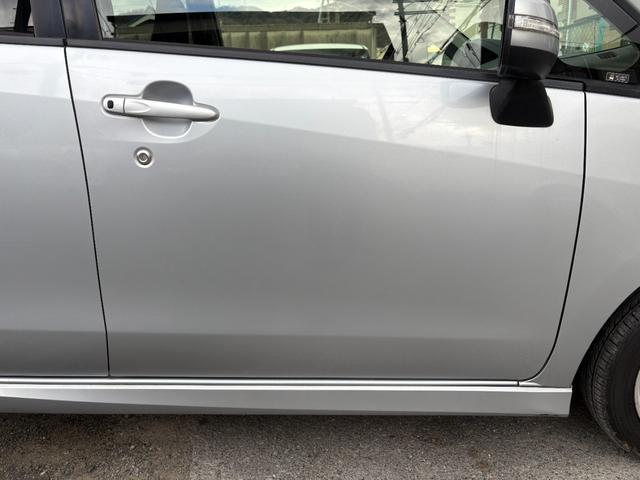 ステラ カスタムＲ　ナビＴＶ　パワステ　助手席エアバッグ　メモリナビ　ドライブレコーダー　運転席エアバッグ　ＡＵＴＯエアコン　衝突安全ボディ　ＡＢＳ　ワンセグ　アイドリングストップ　ベンチシート　キーフリー　フルフラット（15枚目）