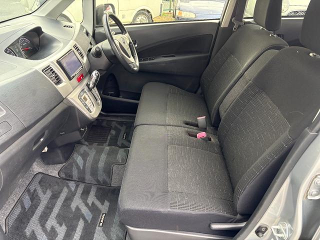 ステラ カスタムＲ　ナビＴＶ　パワステ　助手席エアバッグ　メモリナビ　ドライブレコーダー　運転席エアバッグ　ＡＵＴＯエアコン　衝突安全ボディ　ＡＢＳ　ワンセグ　アイドリングストップ　ベンチシート　キーフリー　フルフラット（47枚目）