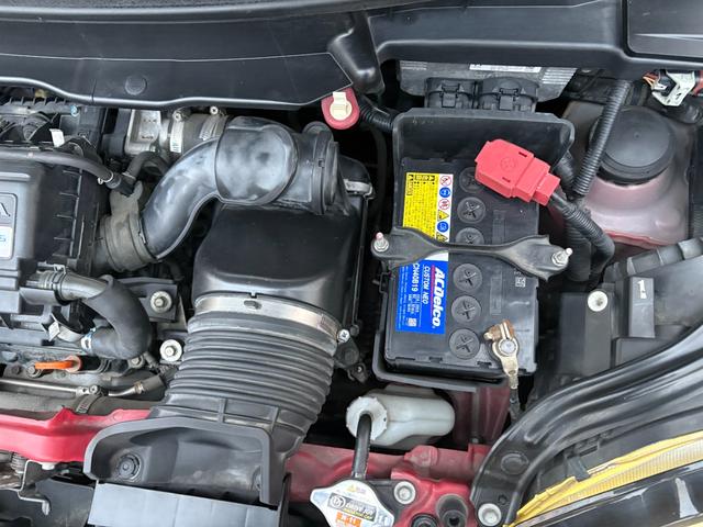 N-ONE プレミアム ツアラー・Lパッケージ サイドSRS ナビTV ターボエンジン 1セグ オートクルーズ メモリーナビ キ-フリ- VSA ETC車載器 パワーウインドウ 助手席エアバッグ SRS オートエアコン 衝突安全ボディ ABS(52枚目)