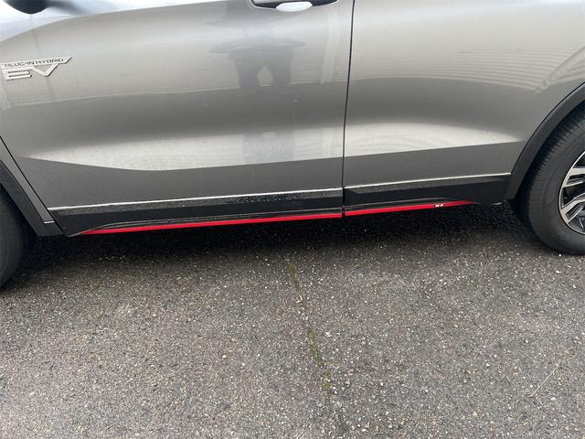 アウトランダーPHEV M(10枚目)